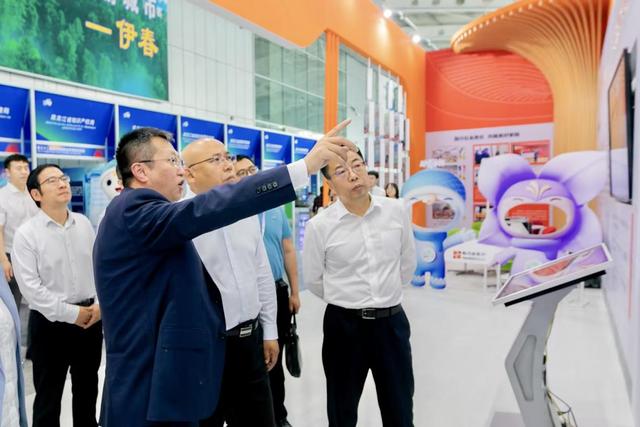 哈洽会哈尔滨银行展区精彩纷呈 哈尔滨银行 银行 金融 行业新闻 第2张 哈洽会哈尔滨银行展区精彩纷呈 哈尔滨银行 银行 金融 行业新闻 第2张