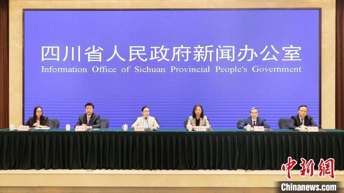 四川出台民营经济“1+2”政策 助力民企降本增效