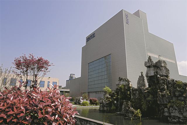 全力推动民营经济高质量发展，为清镇建设添砖加瓦、增辉添色