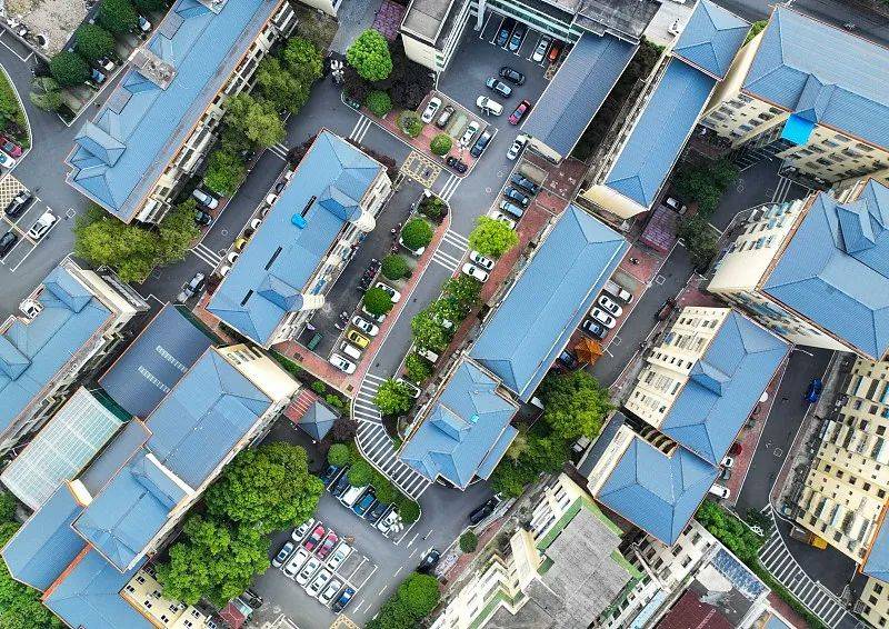 财政执行报告：上半年全国财政收入增13.3%，但土地收入降20.9%