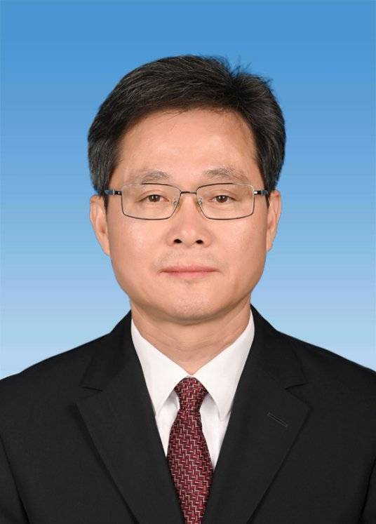 蓝佛安任财政部党组书记，地方大员重回财政系统