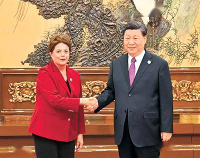 习近平会见新开发银行行长罗塞夫