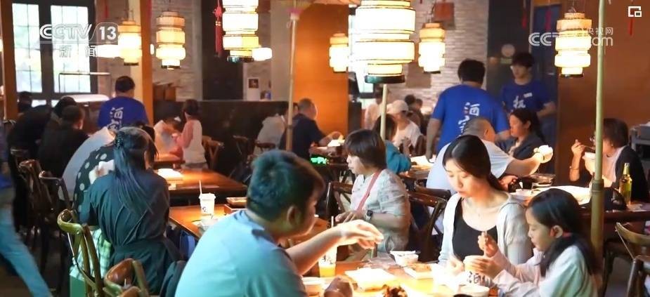 传统文化“活”起来释放新魅力 火热“端午经济”折射中国经济蓬勃活力 行业新闻 第16张