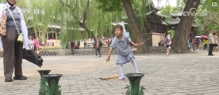 传统文化“活”起来释放新魅力 火热“端午经济”折射中国经济蓬勃活力 行业新闻 第18张