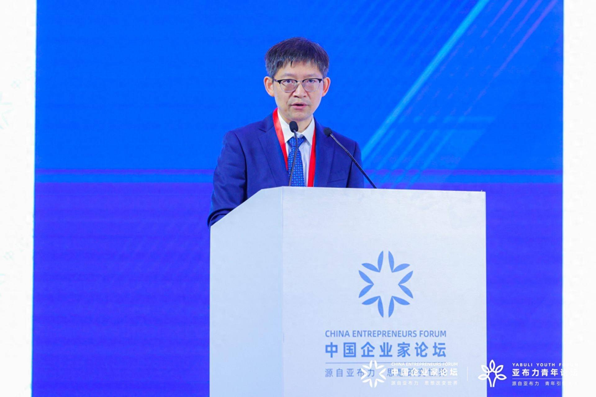深思实验室主任杨军：低空经济将推动大湾区变成一小时经济圈