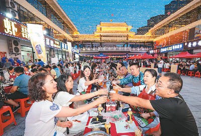 点亮夏日夜经济 行业新闻 第2张