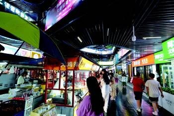点亮夜经济,感受烟火气