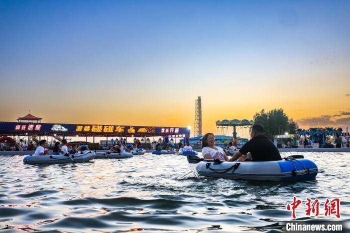 呼和浩特：“夜经济”红火 行业新闻 第8张