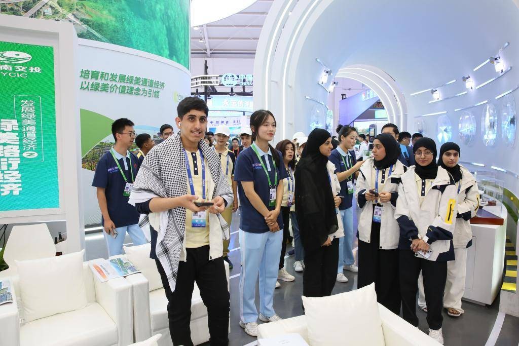 低空经济、无人机……从南博会看我国经济向“新”力 行业新闻 第2张