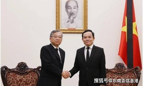 越南与新加坡推动绿色经济和数字经济等领域的合作