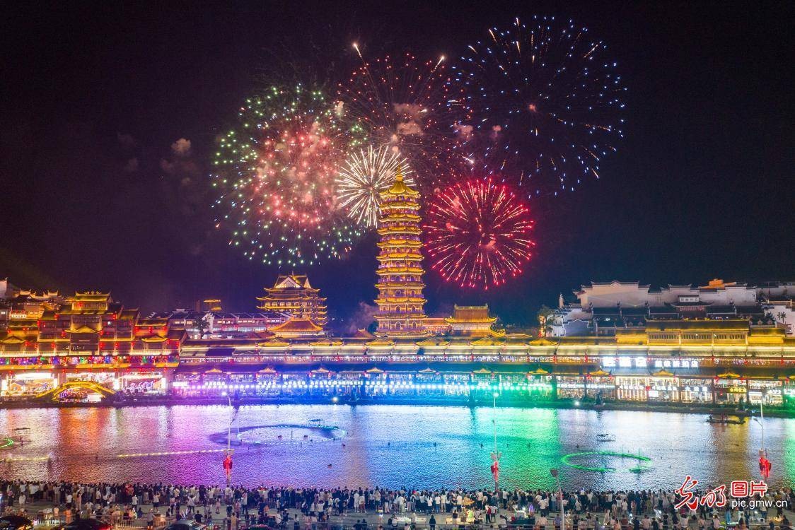 夏日烟火气 点亮夜经济 行业新闻 第8张