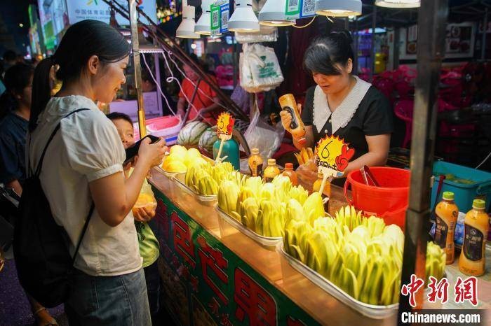 广西南宁：夜市人潮涌动 餐饮经济火热 广西南宁 行业新闻 第7张