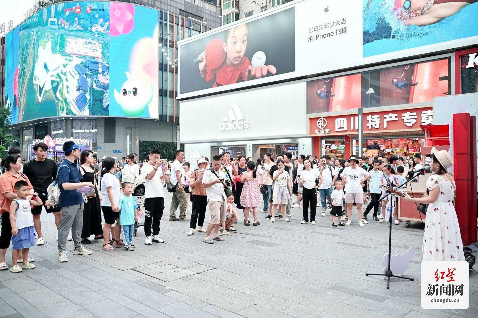 成都：“美丽经济”引领暑期时尚消费 skp 时尚消费 成都发展 行业新闻 第2张