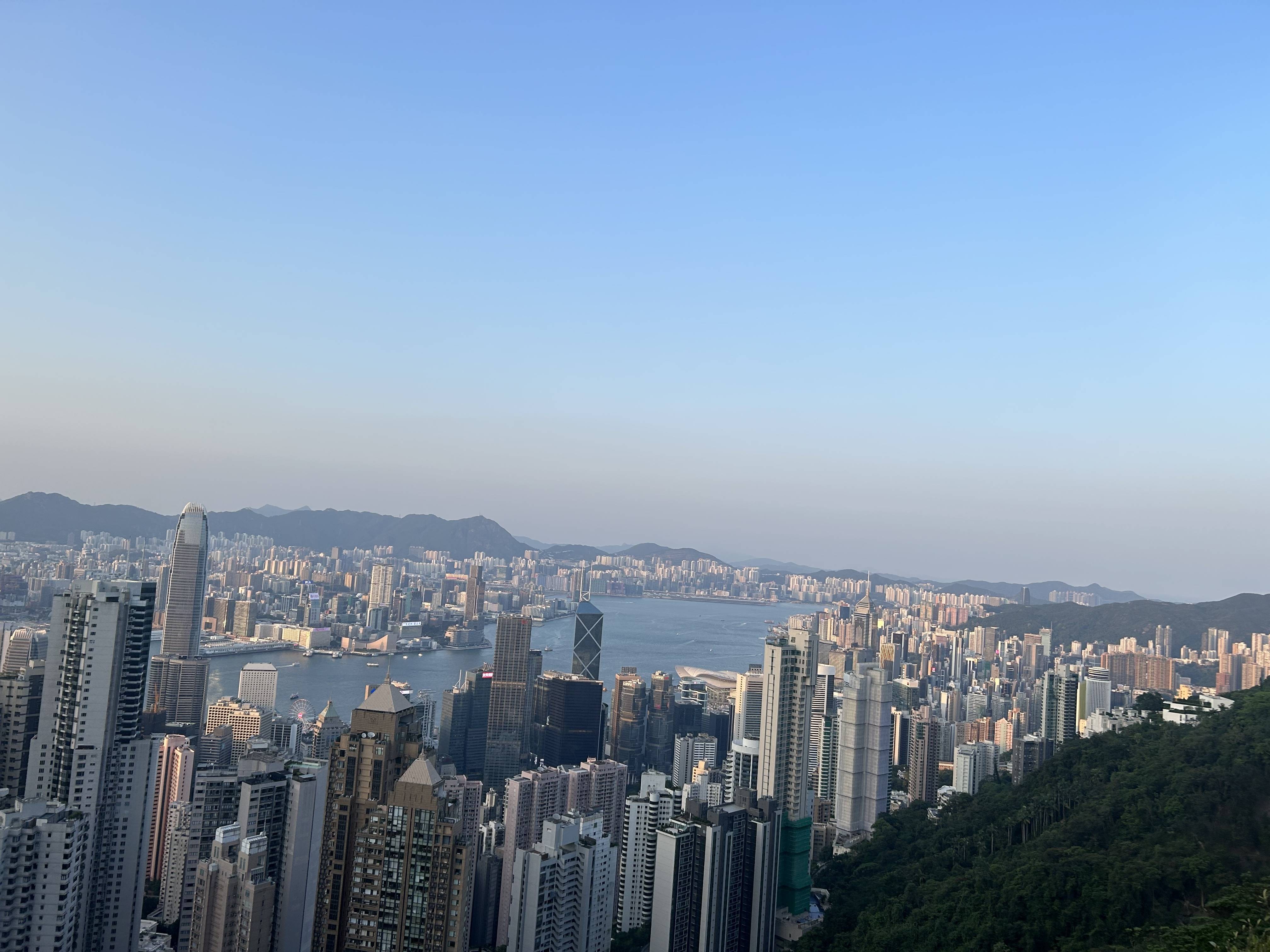 原创 银行市值逼近历史新高，银行股还值得投资吗？
